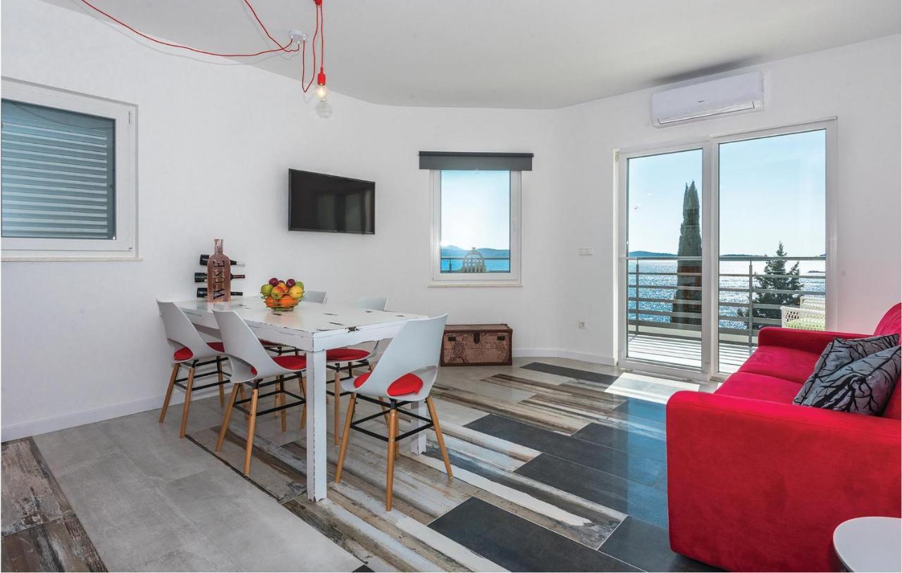 Cozy Apartment In Brodarica With Wifi Exterior photo